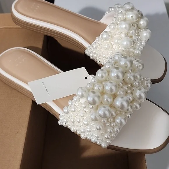A New Day Sandals with Pearl Embellishments - Picture 5 of 8